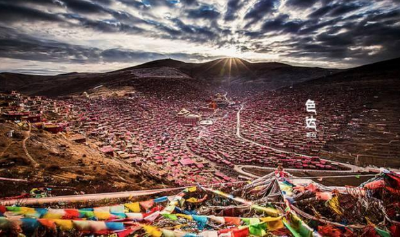五六月份最美的8个地方,约吗? 五六月份最美的8个地方,约吗?